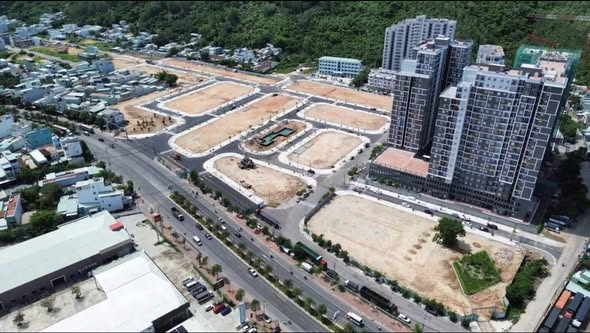 Shophouse Phú Gia Royal Park Quy Nhơn 70m² giá chỉ từ 5.5 tỷ - Cơ hội đầu tư hấp dẫn!