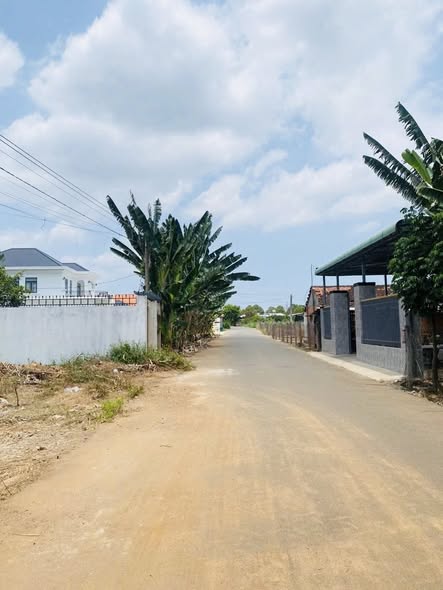 Đất nền xã Hòa Long - Bà Rịa 105m² giá chỉ 1.5 tỷ - Cơ hội đầu tư tuyệt vời!