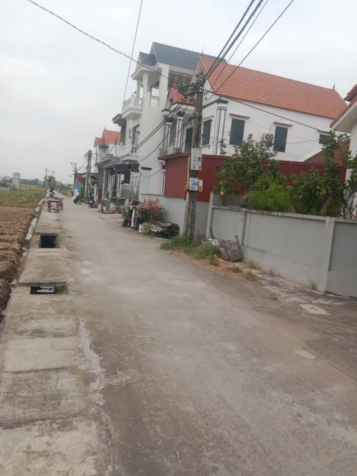 Đất nền thôn Đại Trung, xã Cao Đức, Gia Bình 100m² giá 1.2 tỷ - Đường ô tô rộng rãi!