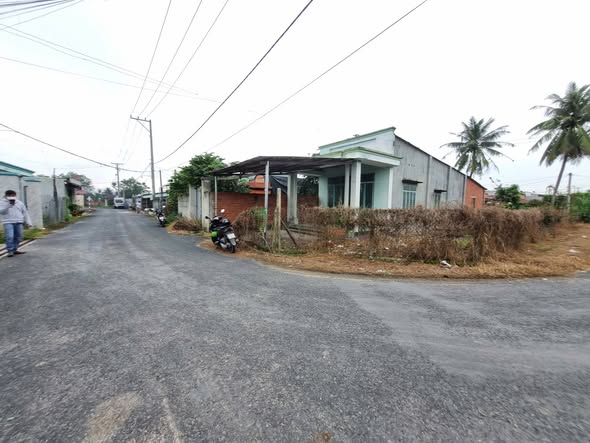 Nhà 2 mặt tiền nhựa Trảng Bàng 270m² giá 2.05 tỷ - Sẵn sàng vào ở ngay!