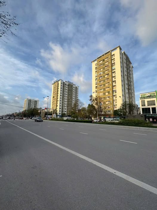 Căn hộ chung cư góc đường Lê Nin, Vinh Phú 63m² giá 2.7 tỷ - Đầu tư sinh lời hấp dẫn!