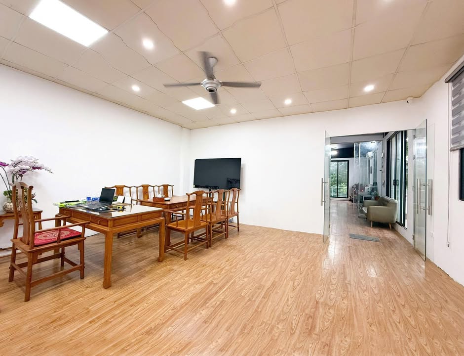 Sàn văn phòng cho thuê 100m² tại Dương Nội, Hà Đông - Hoàn thiện đẹp, giá chỉ 12 triệu/tháng!