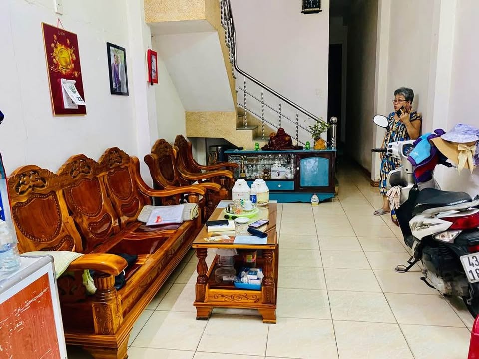 Nhà mặt tiền Tiểu La, Hải Châu, Đà Nẵng - 73m² giá 7 tỷ, kinh doanh sầm uất!