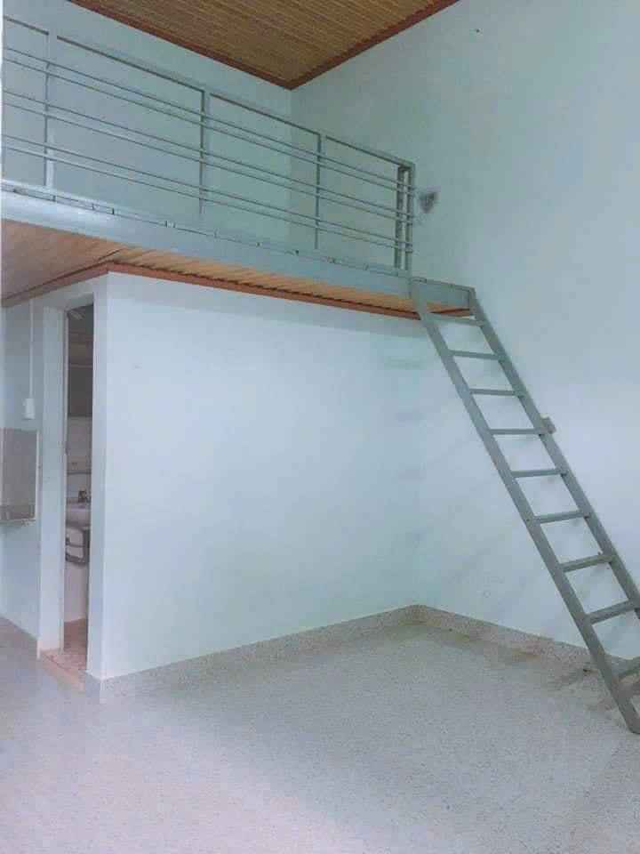 Phòng trọ cho thuê tại 170 Đào Duy Từ, Kon Tum - Gác lửng rộng rãi chỉ 700k/tháng!