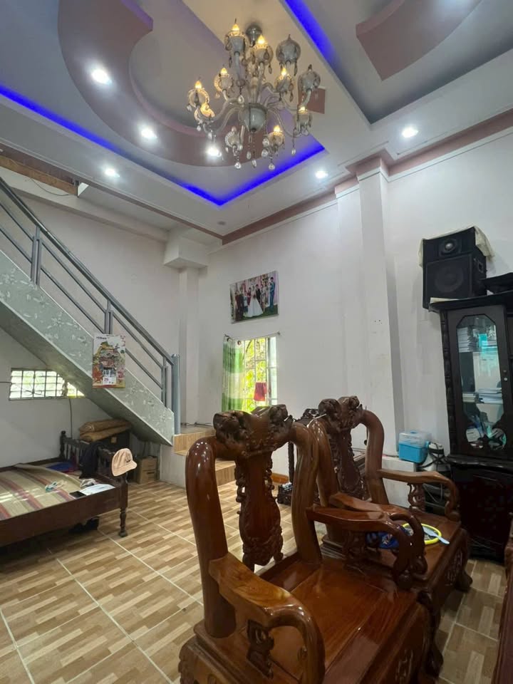 Nhà hẻm ô tô tại chợ Hà Giang, Bảo Lộc 113m² giá 3.3 tỷ - Chính chủ bán gấp!