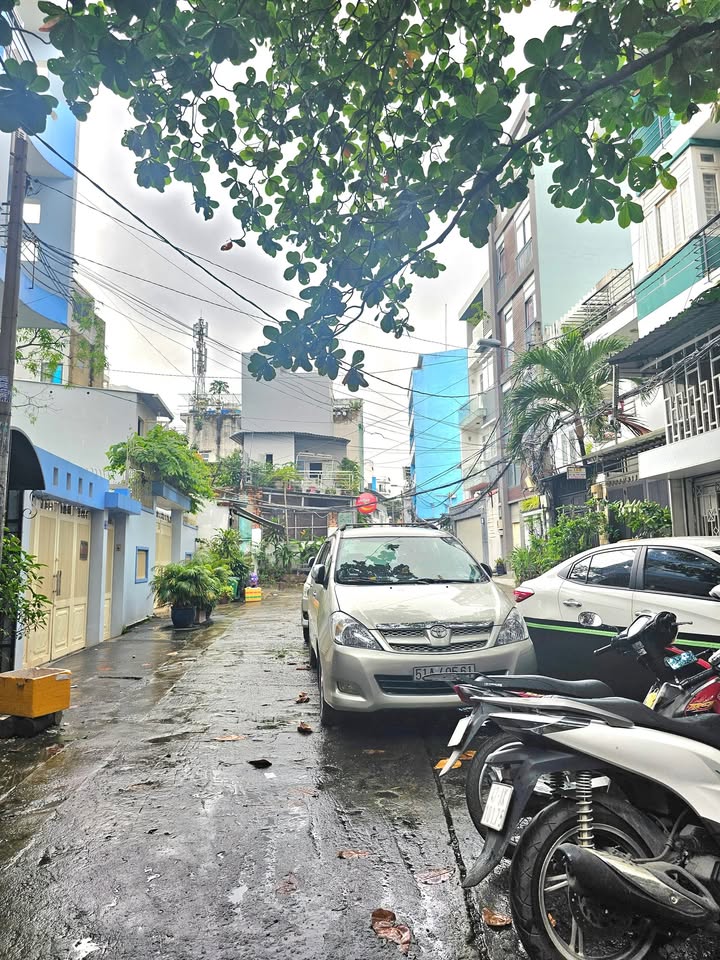 Nhà góc 2 mặt tiền đường Nơ Trang Long, Bình Thạnh 226m² giá 32 tỷ - Đầu tư sinh lời cao!