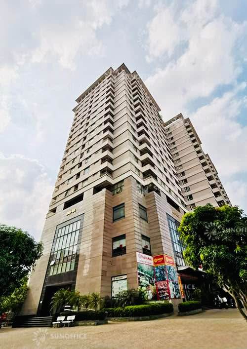 Căn hộ lô góc 205m² tại Cầu Giấy - Giá 18 tỷ, nội thất nhập khẩu cao cấp!