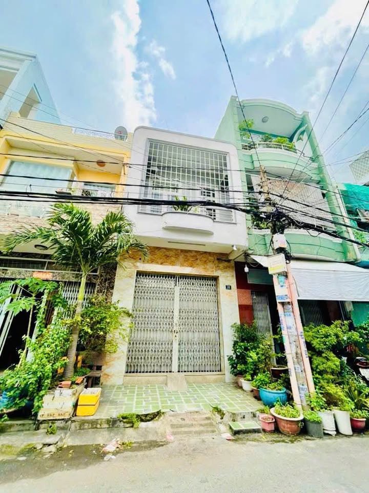 Nhà 1 lầu tại Khu Tên Lửa, Bình Tân 48m² giá 7.4 tỷ - Sẵn sàng vào ở!