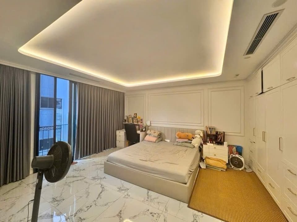 Biệt thự phố Nguyễn Thị Định, Cầu Giấy 176m² giá 79 tỷ - Kiến trúc sang trọng, thiết kế hiện đại