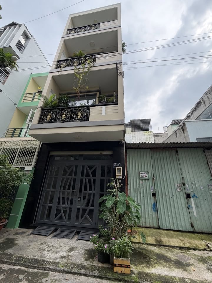 Đất phân lô Sơn Kỳ Tân Phú 65m² giá 7.9 tỷ - Khu xây cao tầng, đường 8m thông thoáng!