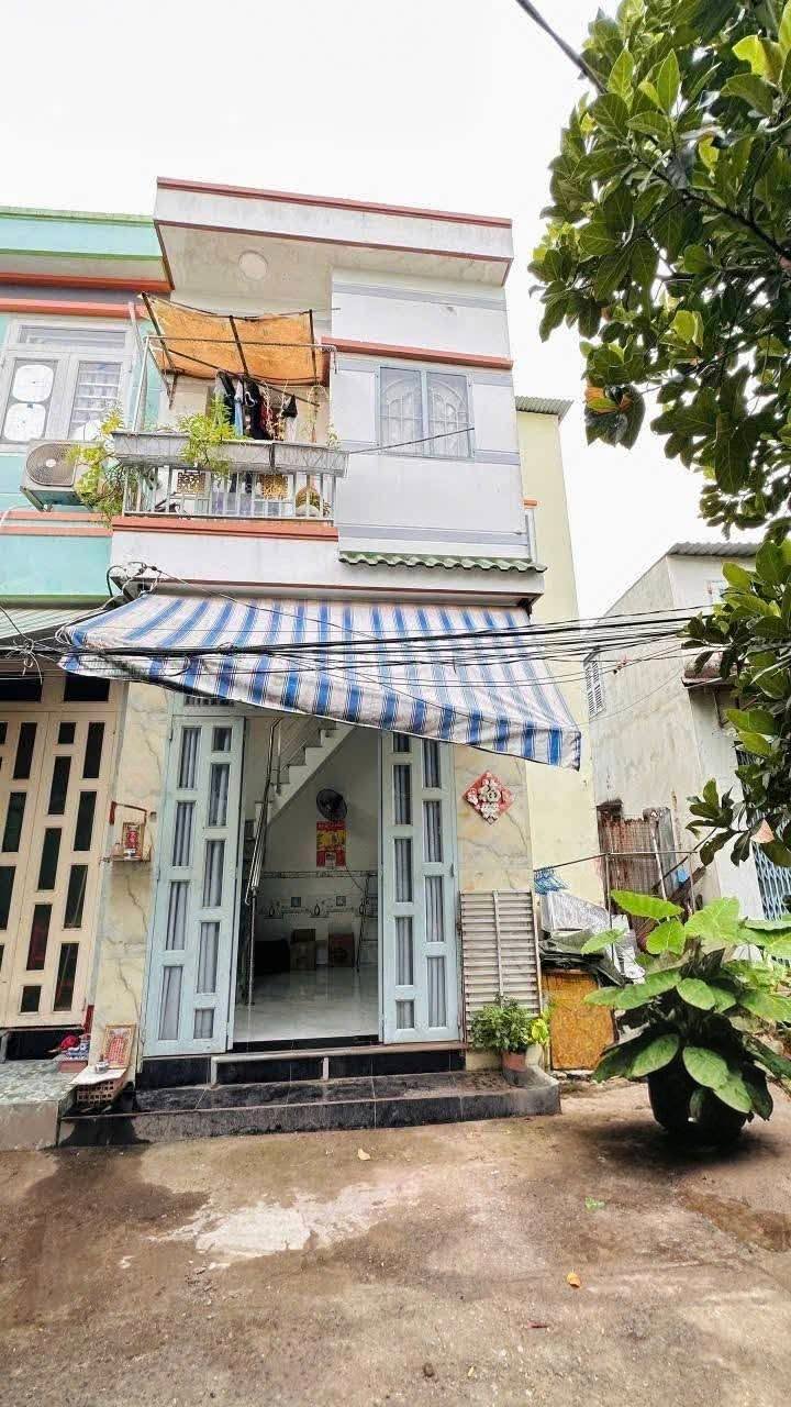 Nhà bán đường Mễ Cốc, quận 8, diện tích 14m² giá chỉ 1.88 tỷ - Sẵn sàng vào ở ngay!