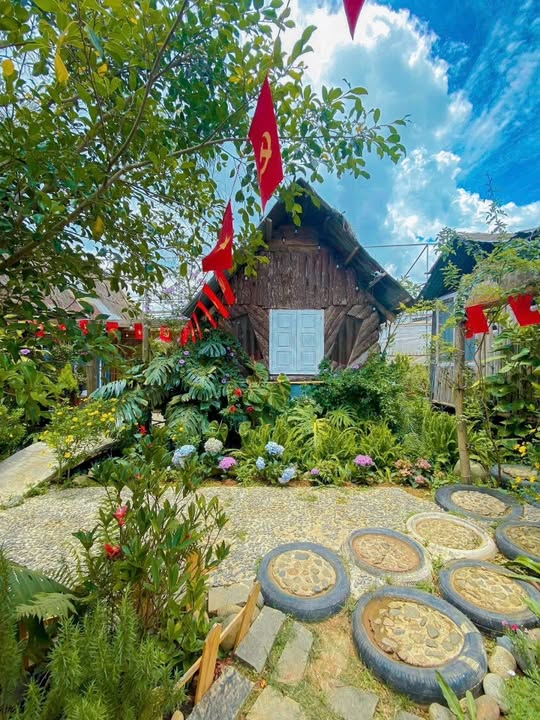 Nhà cho thuê Homestay Sân Vườn Đà Lạt 950m² - Kinh doanh ngay không cần sửa chữa!