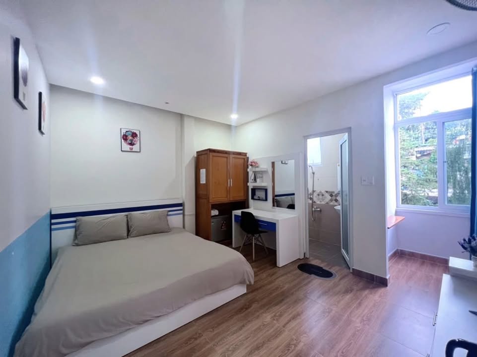 Phòng trọ cho thuê mặt tiền đường Mạc Đĩnh Chi - Đà Lạt, giá 3.2 triệu, ưu đãi cho bạn nữ!