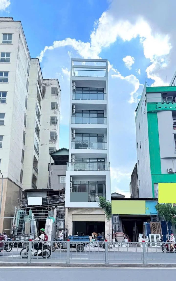 Mặt tiền đường Dương Quảng Hàm, phường 5, quận Gò Vấp - Diện tích 75m², cho thuê giá tốt!