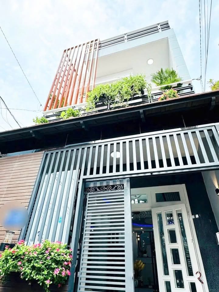 Cho thuê nhà nguyên căn Phường 8 Gò Vấp 61m² giá 15 triệu - Full nội thất tiện nghi!