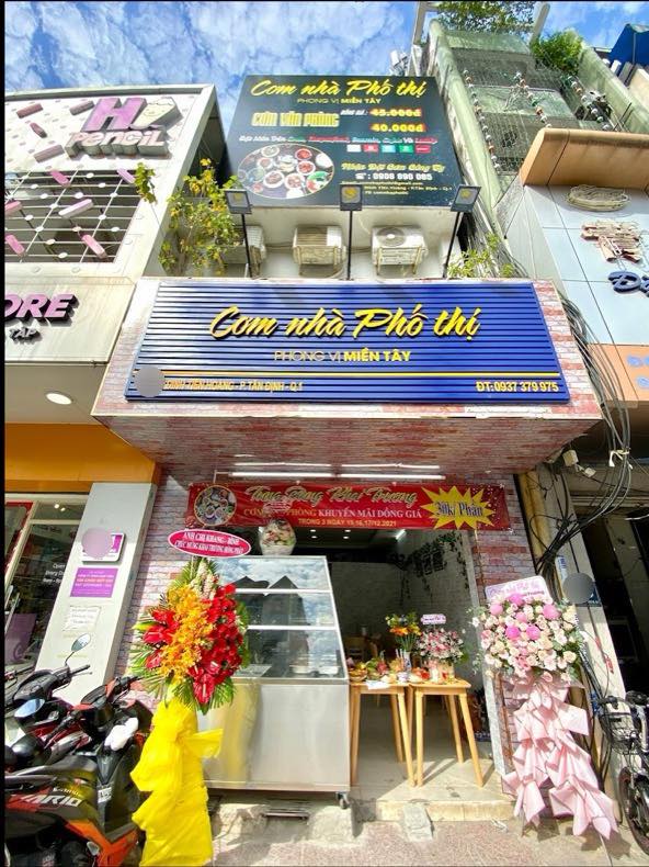 Nhà mặt tiền đường Đinh Tiên Hoàng, quận 1 - Diện tích 64m², giá chỉ từ 20 triệu!