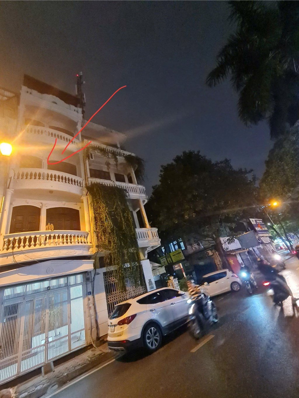 Cho thuê phòng tại Hoàng Quốc Việt 30m² giá 5 triệu - Vị trí trung tâm quận Cầu Giấy!