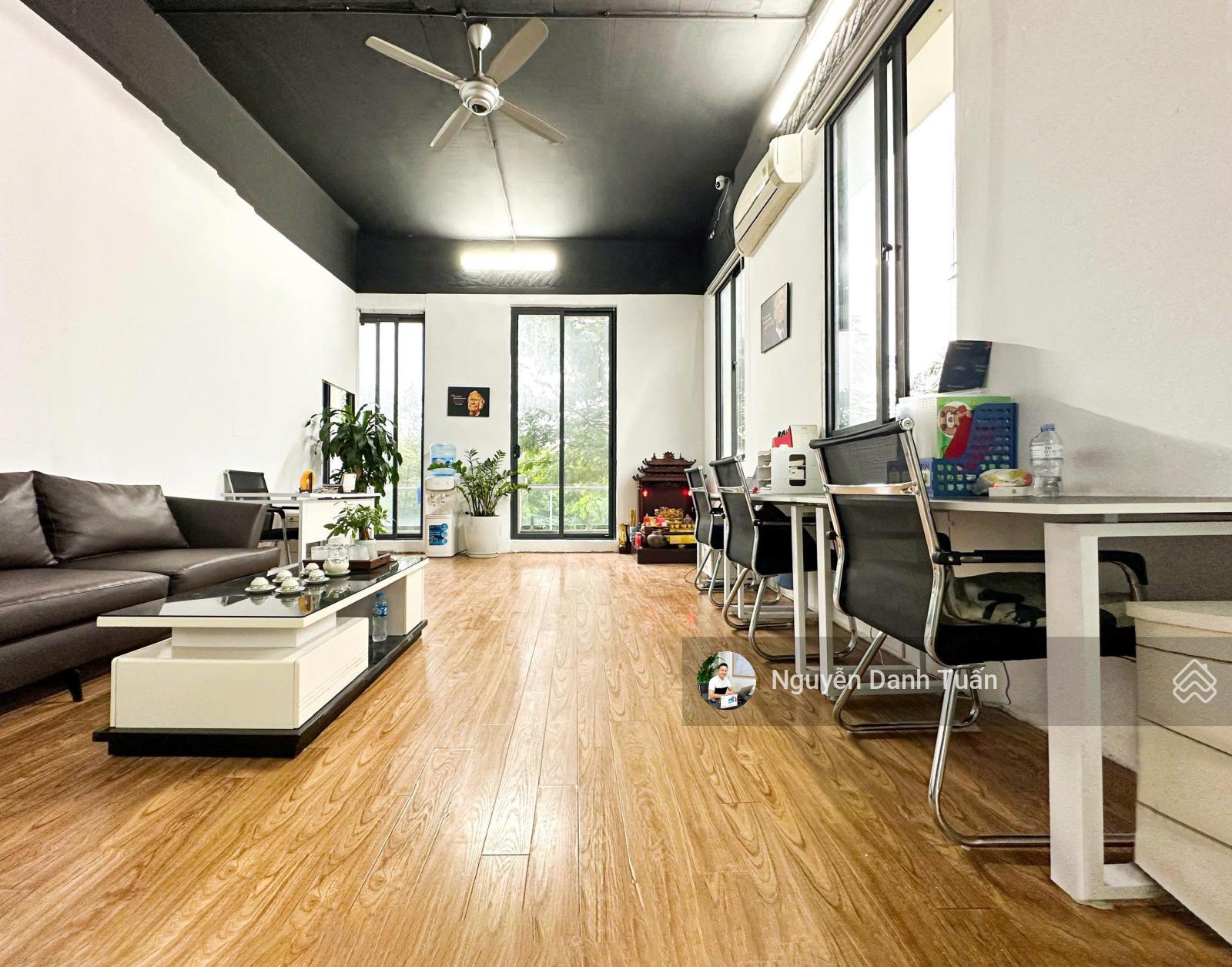 Cho thuê căn hộ tầng 2 khu C Geleximco Dương Nội 100m² giá 12 triệu - Sẵn sàng vào làm việc ngay!