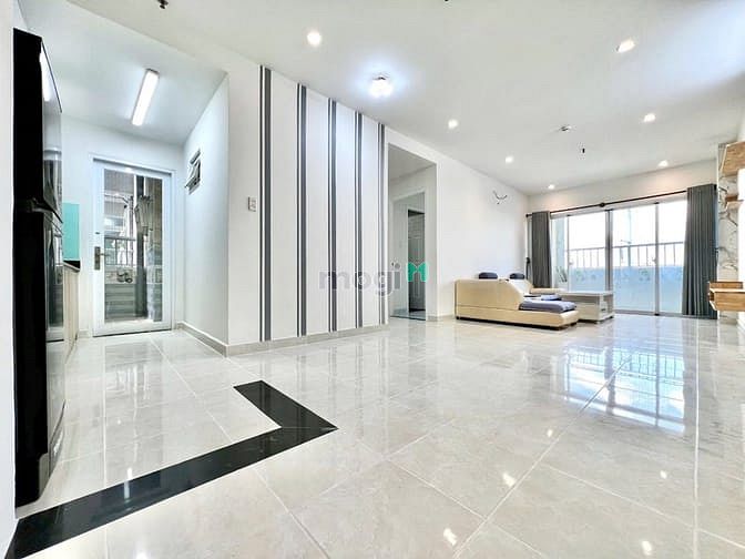 Căn hộ Carillon 5 Tân Phú 72m² giá 3.950 tỷ - View đẹp, đầy đủ nội thất!