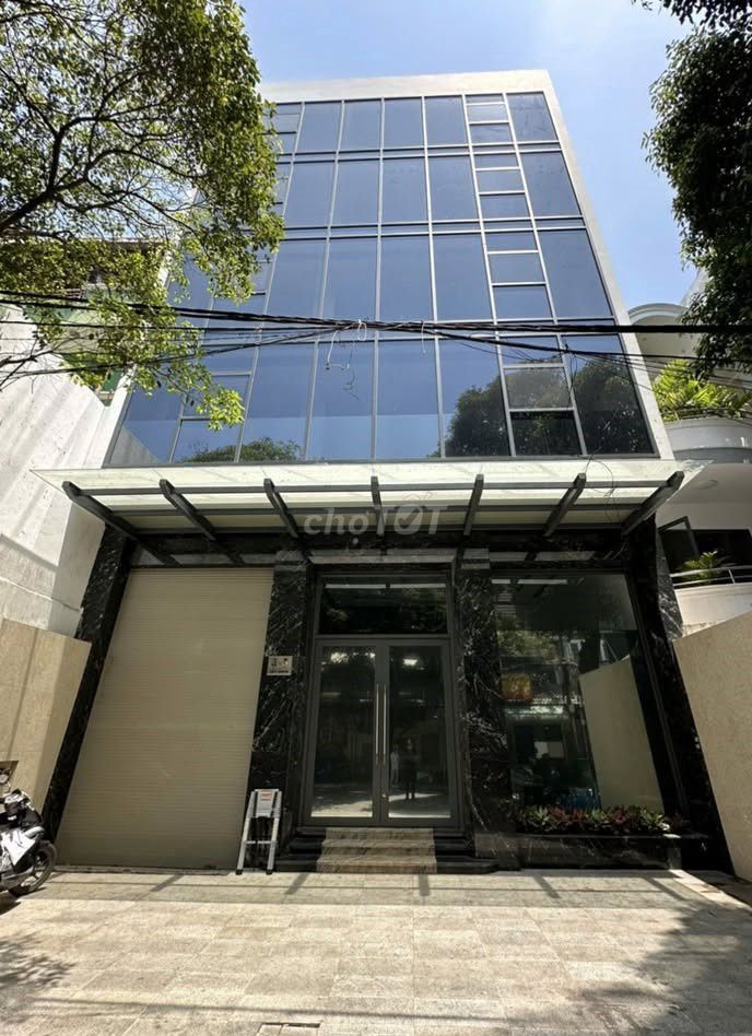 Cho thuê văn phòng mặt tiền Đường Hoàng Hoa Thám, Quận Tân Bình - Diện tích 900m², Giá chỉ 90 triệu/tháng!
