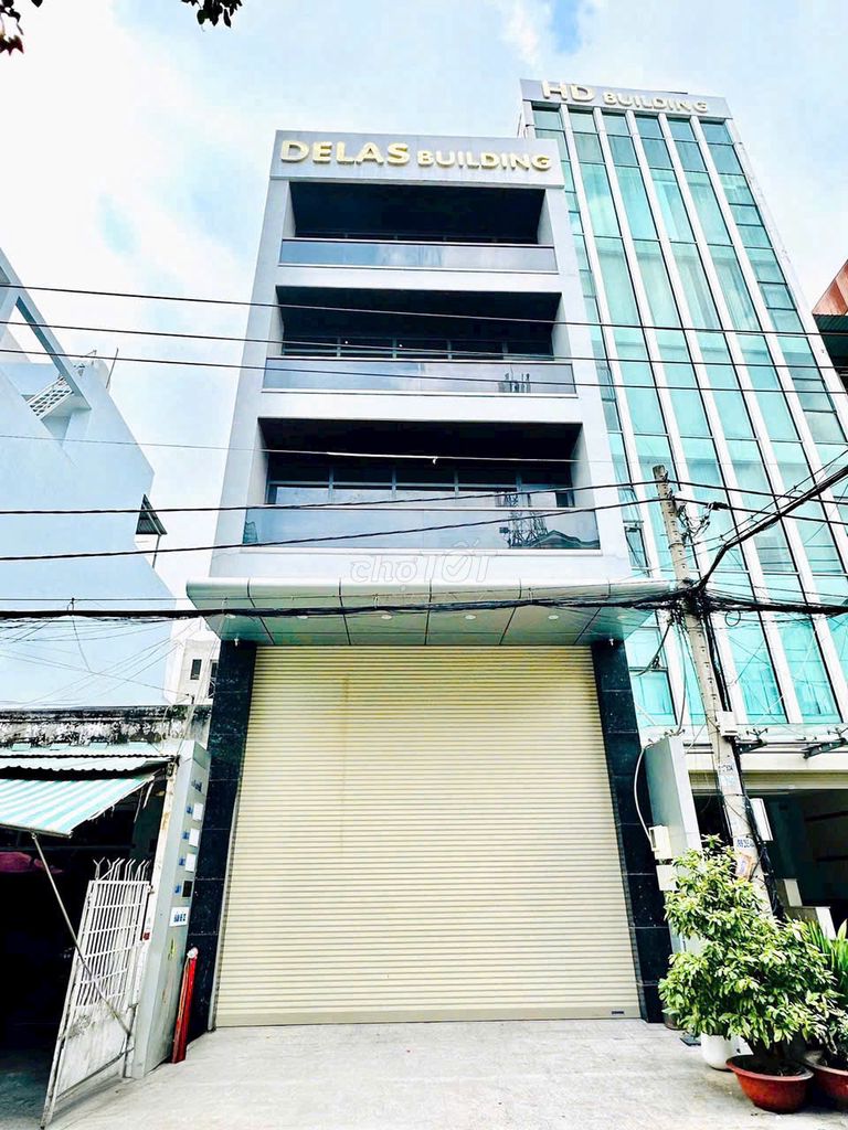 Tòa Nhà Mới Xây Mặt Tiền Đường Lê Trung Nghĩa 750m² giá 100 triệu - Địa điểm kinh doanh lý tưởng!