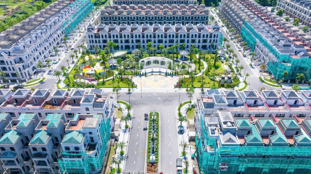 Biệt Thự đơn lập Kita Ciputra 189m² giá 66 tỷ - Sổ đỏ, bàn giao ngay!