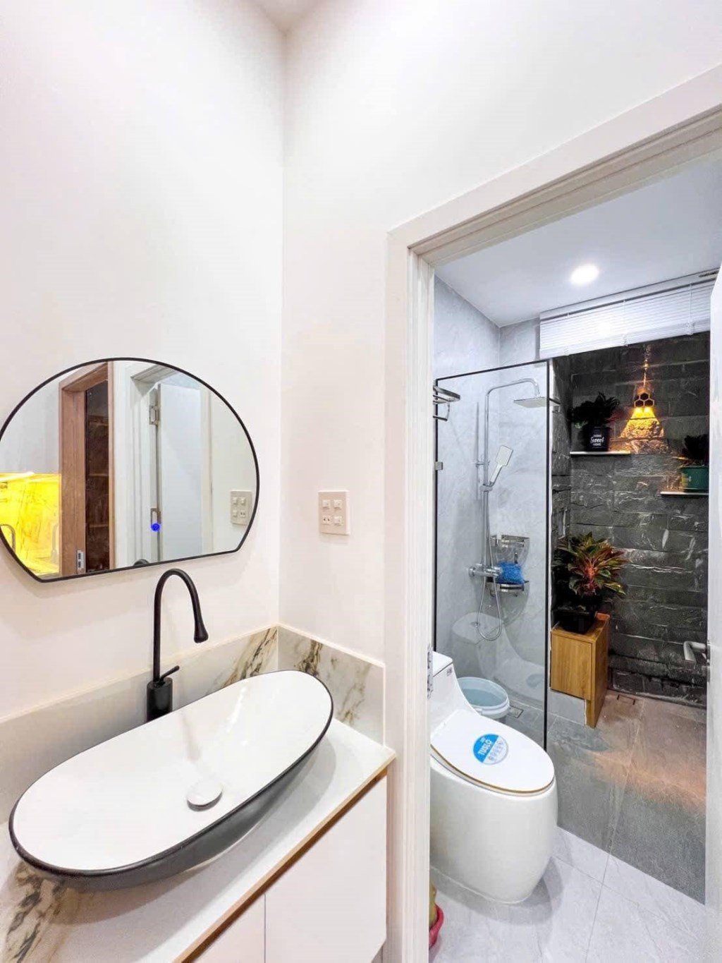 Nhà trệt 1 lầu hẻm nhánh Hẻm 54 Hùng Vương gần Vincom - Giá chỉ 2.88 tỷ!