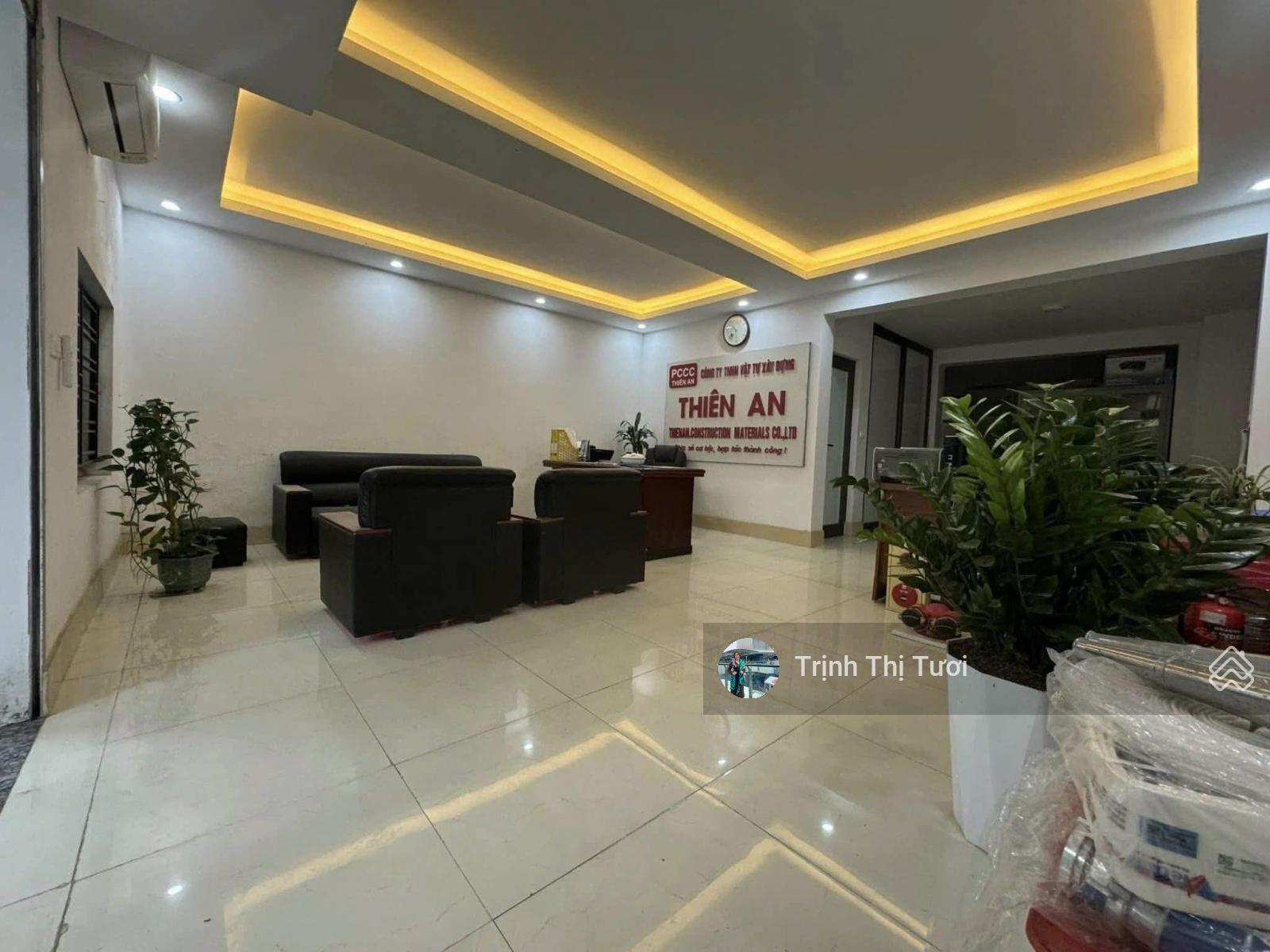 Cho thuê biệt thự liền kề Shophouse KĐT Geleximco 120m² giá chỉ 21.25 triệu - Đầy đủ tiện nghi!