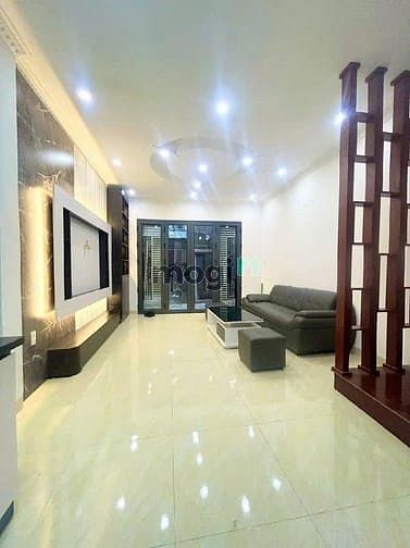 Nhà Đẹp Kim Giang - Hoàng Mai 40m² giá 8.9 tỷ - Vị trí đắc địa, ô tô tránh