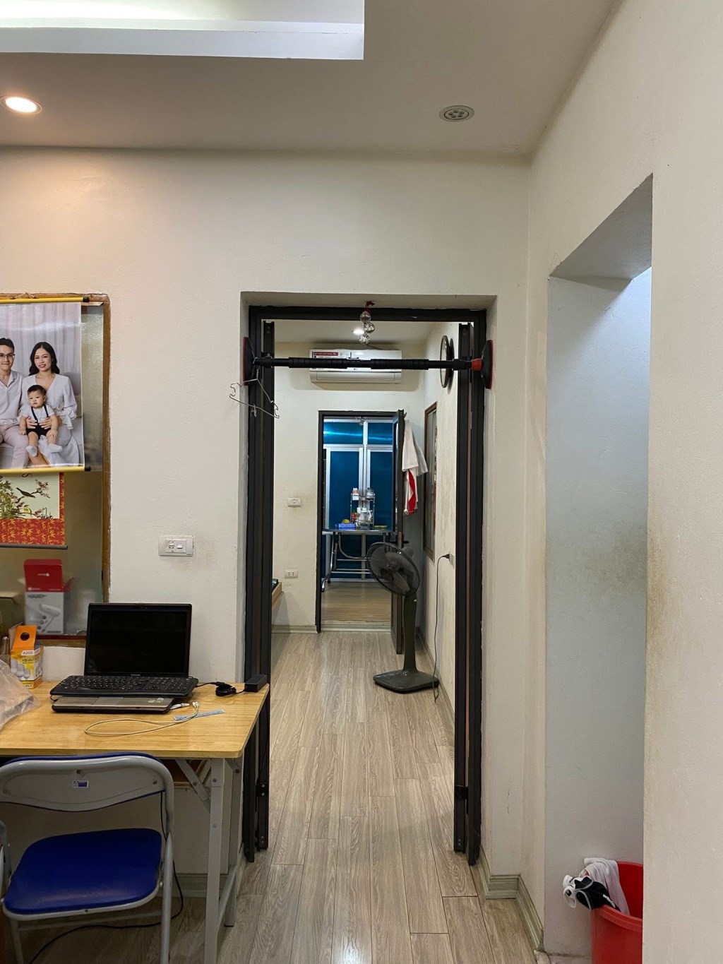 Căn hộ tập thể mặt phố Kim Mã 70m² giá 6 tỷ - View công viên Thủ Lệ, vị trí đắc địa!