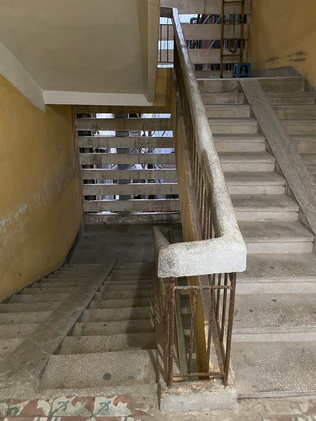 Nhà tập thể Đo Lường Cổ Nhuế 48m² giá 2,95 tỷ - Sổ đỏ chính chủ, an ninh tốt!