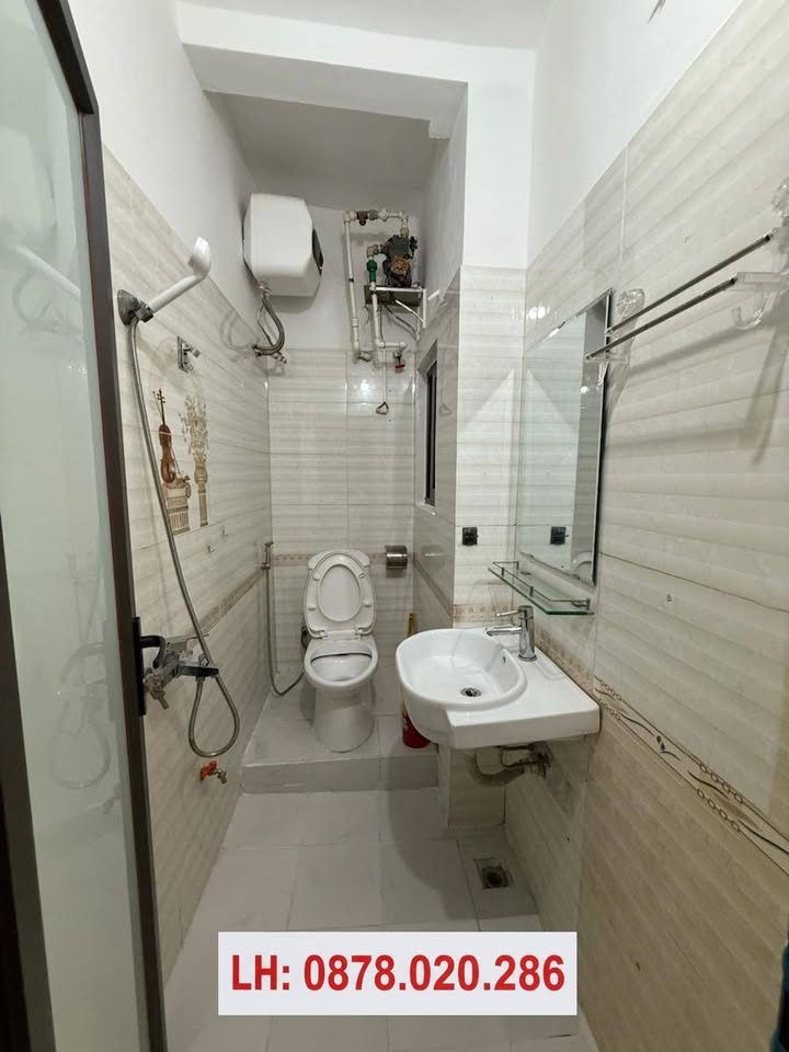 Căn hộ Tập thể Tân Mai Hoàng Mai 60m² giá thỏa thuận - Vị trí vàng gần Hồ Đền Lừ!