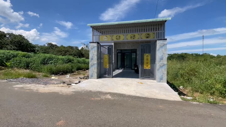 Nhà mặt tiền Tây Hoà 120m² giá 1.48 tỷ - Chính chủ, thương lượng ngay!