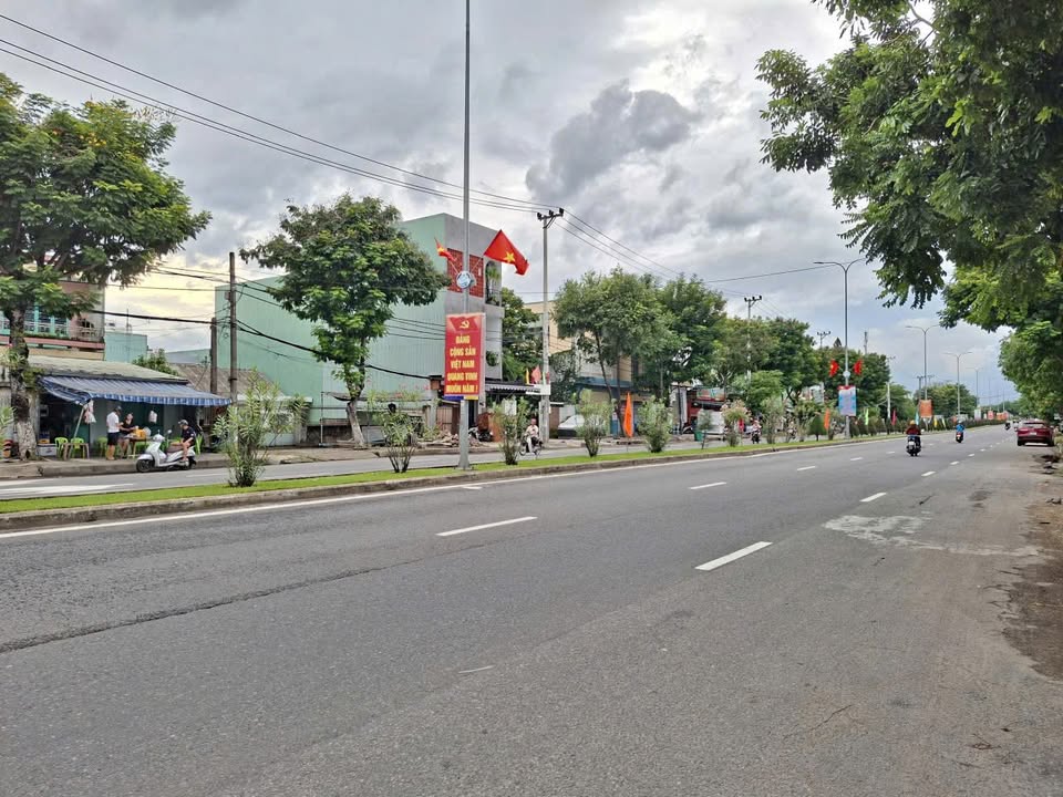 Đất nền mặt tiền đường Nguyễn Lương Bằng 419m² giá chỉ 16.5 tỷ - Đầu tư sinh lời ngay!