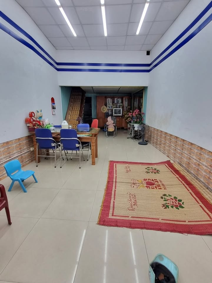 Nhà mặt đường Điện Biên Phủ, Bình Hàn, 54.5m² giá 6.8 tỷ - Kinh doanh sầm uất!