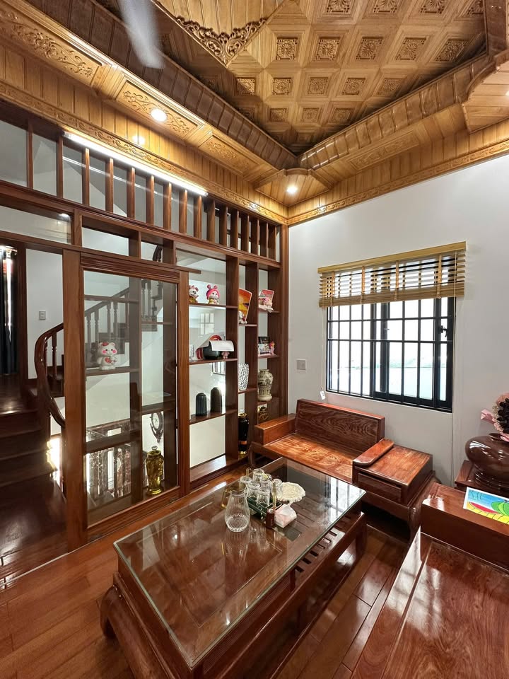 Nhà phố 4 tầng ngõ Vũ Hựu, Thanh Bình, Hải Dương 48m² giá 3 tỷ - Thiết kế sang trọng, tiện nghi!