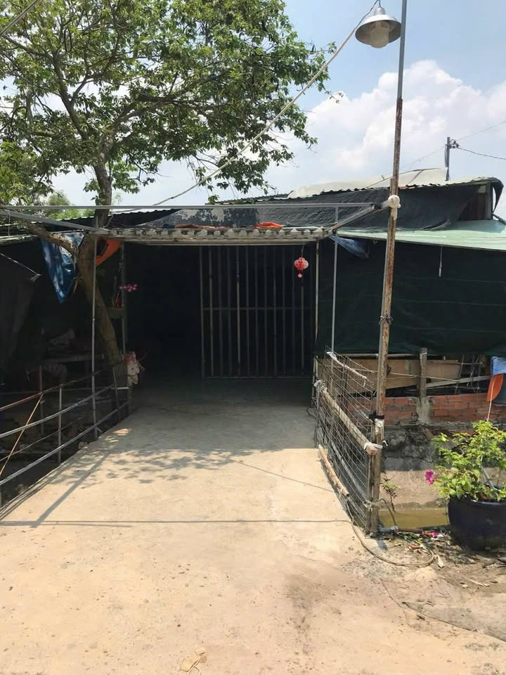 Nhà bán Tân An Hội Củ Chi 105m² giá chỉ 950 triệu - Cơ hội đầu tư tuyệt vời!