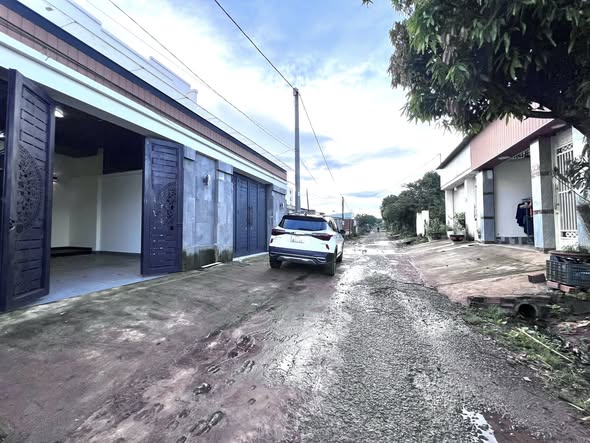 Nhà đẹp hẻm Lý Nam Đế, Phường Hội Phú, 135m² giá 2 tỷ - Giao thông thuận tiện!