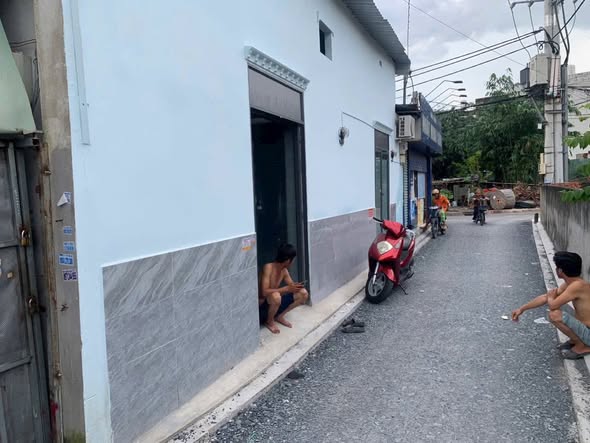 Nhà riêng Tân Chánh Hiệp, Quận 12, 11m² giá 450 triệu - Sổ hồng chính chủ!