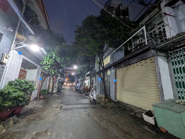 Nhà mặt tiền đường Số 4, phường 10, quận Tân Bình, 60m² giá 10.5 tỷ - Kinh doanh đắc địa!