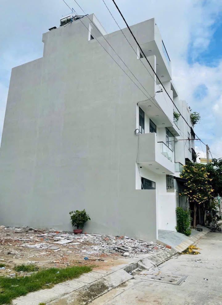 Đất thổ cư đường Tam Bình, Thủ Đức 57m² giá 4.6 tỷ - Đường xe hơi, vị trí thuận lợi!