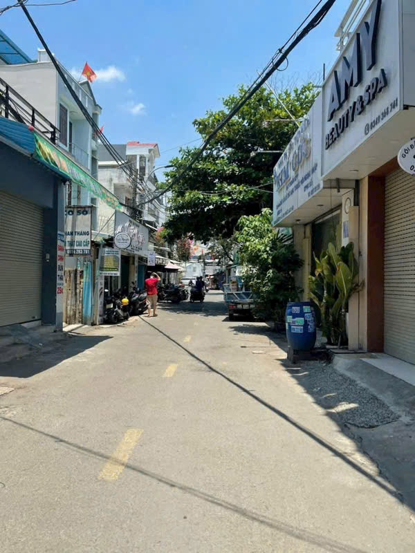 Bán nhà mặt tiền đường số 147, Phước Long B, Quận 9 - Sổ hồng riêng, giá 8,5 tỷ!