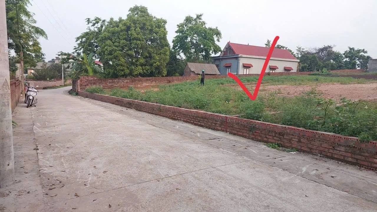 Đất nền Suối Hai, Ba Vì 360m² - Mặt tiền 7m, giá chỉ 1 tỷ!