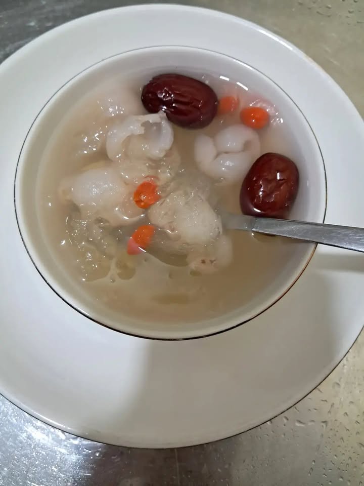 Nhà riêng Hoa Động Thủy Nguyên 90m² giá chỉ 2.1 tỷ - Vị trí đắc địa gần chợ!