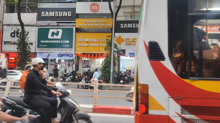 Nhà mặt phố Thái Hà 26m² giá 22 tỷ - Kinh doanh sầm uất ngay trung tâm!