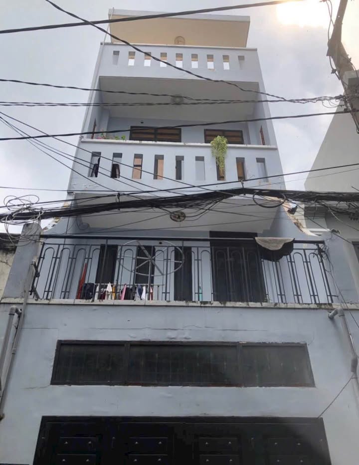 Nhà cho thuê hẻm 252 Phạm Văn Chiêu 64m² giá 10 triệu - Phù hợp cho gia đình và văn phòng!