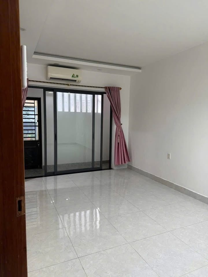 Nhà mặt tiền Mẹ Thứ, Cẩm Lệ 100m² giá 7,7 tỷ - Cơ hội đầu tư hiếm có!