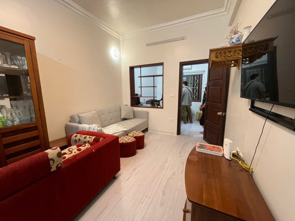 Căn hộ tập thể Liễu Giai 60m² - Cho thuê dài hạn, đầy đủ tiện nghi