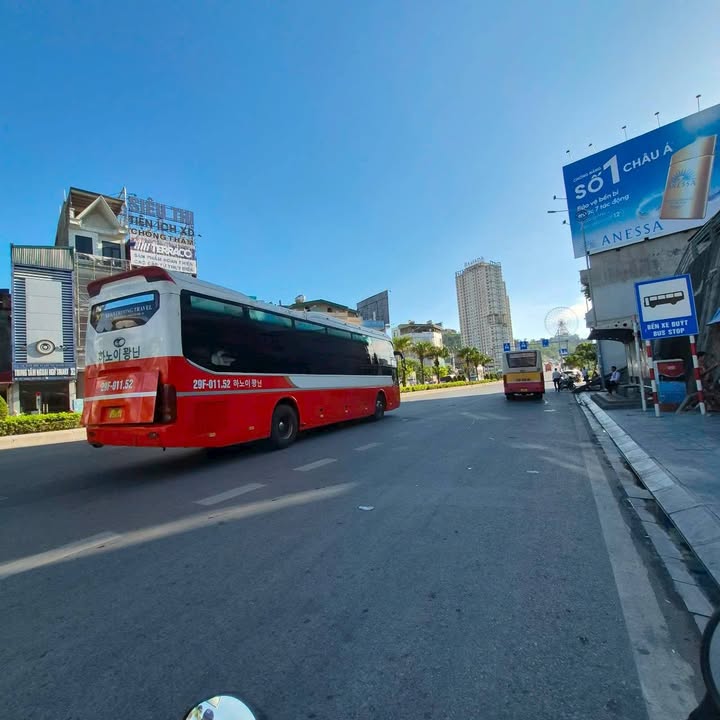 FrontHouse đường Lê Lợi, Yết Kiêu, Hạ Long 280m² giá 32 tỷ - Đầu tư sinh lời ngay!