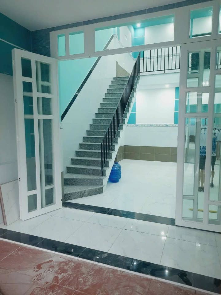 Nhà 1 trệt 1 lửng tại P. Long Hòa, Q. Bình Thủy 80m² giá 1.3 tỷ - Pháp lý rõ ràng, sẵn sàng ở ngay!